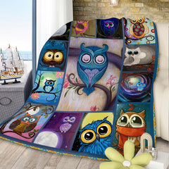 HAOYYE Moon Owl Fleece Blanket, Soft Plush Throw Blanket with Adorable Night Owl Design, Cozy and Warm Flannel Blanket for Owl Lovers, Cute and Comfortable Home Décor Accessory.