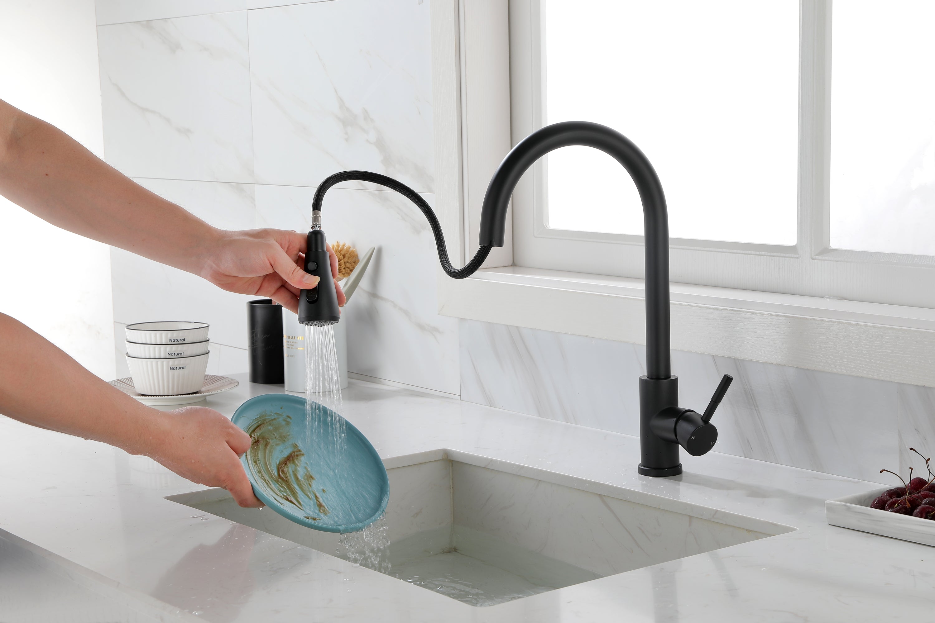 HAOYYE Kitchen Faucet with Pull Out Spraye Sturdy Space-Saving Heavy Duty Modern Design Adults Dorm Room Easy Assembly Bedroom Furniture