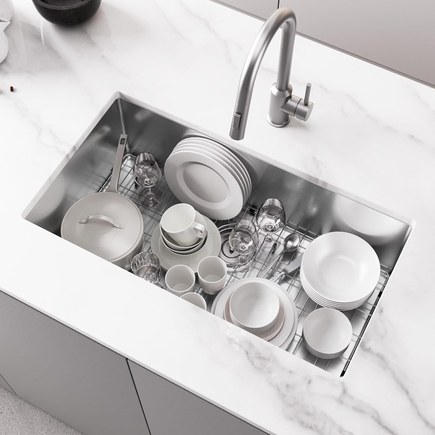 HAOYYE 32" L X 19" W Undermount Single Bowl 18 Gauge 304 Stainless Steel Kitchen Sink (Sink Only) Sturdy Space-Saving Heavy Duty Modern Design Adults Dorm Room Easy Assembly Bedroom Furniture