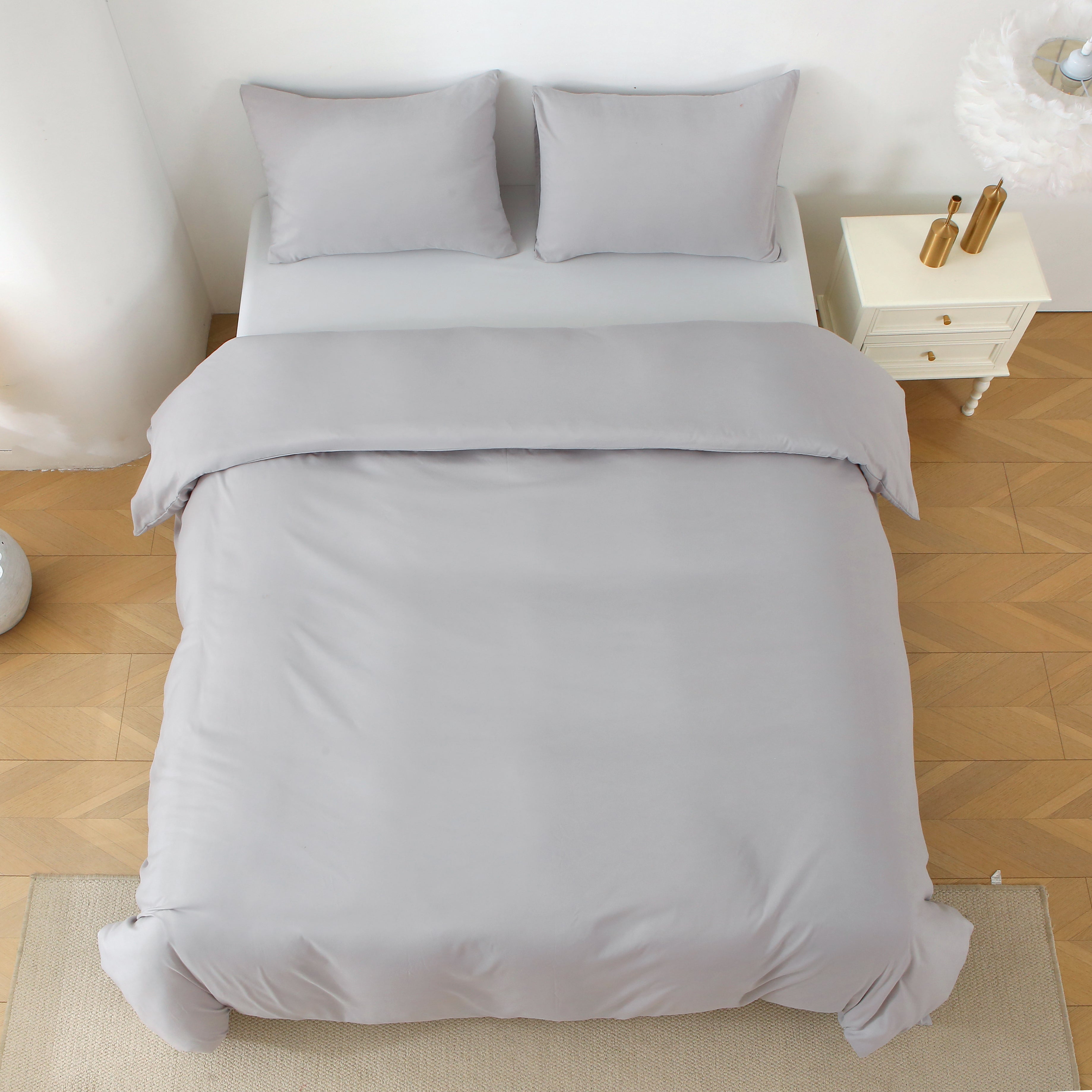 HAOYYE King Duvet Cover Set, 3 Pieces Solid Color Bedding Set, 1 Duvet Cover & 2 Pillow Shams, Soft Cozy Warm Flannel Fleece Comforter Cover, Luxury Home Decor, Light Grey King Size (Comforter Not Included)