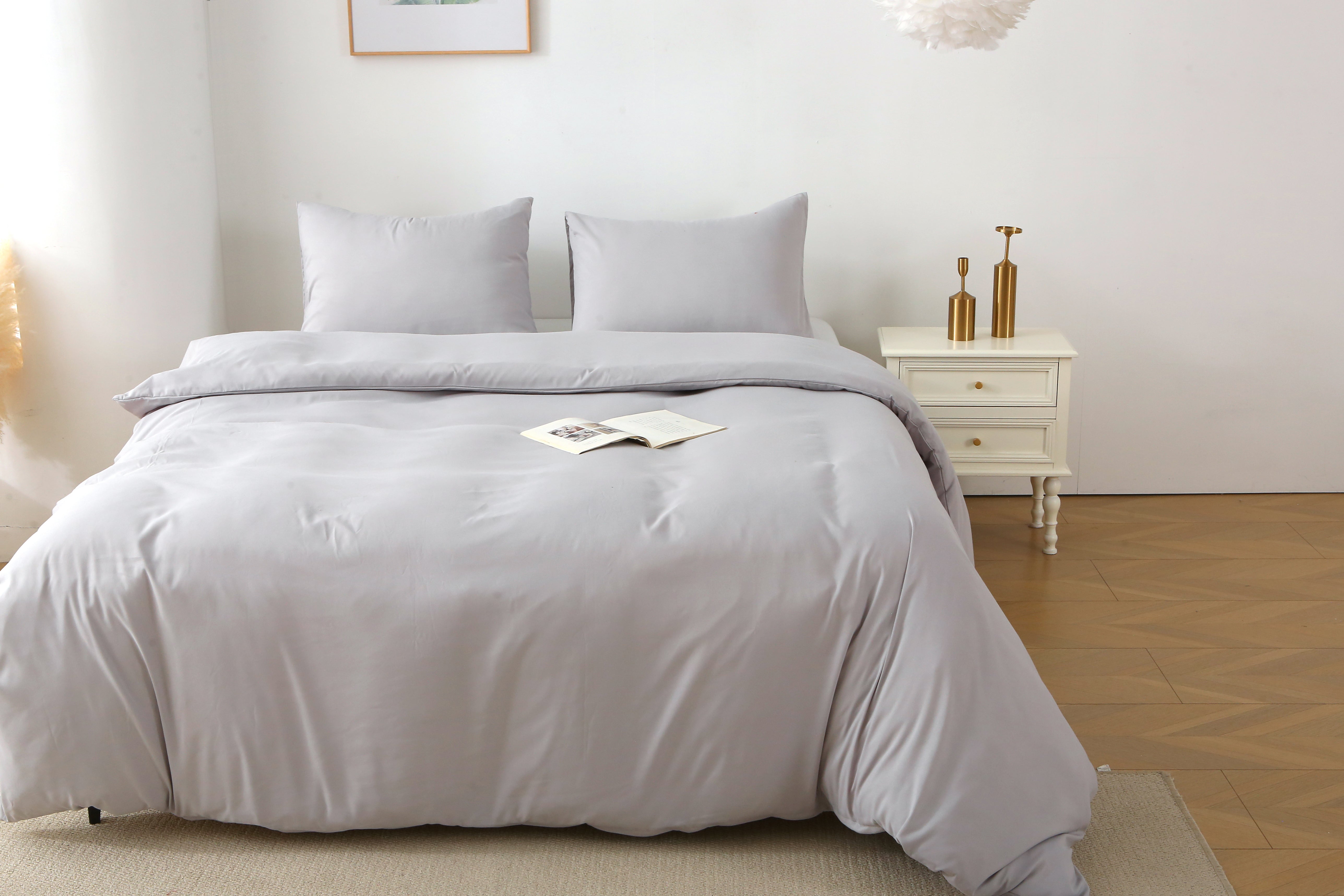 HAOYYE King Duvet Cover Set, 3 Pieces Solid Color Bedding Set, 1 Duvet Cover & 2 Pillow Shams, Soft Cozy Warm Flannel Fleece Comforter Cover, Luxury Home Decor, Light Grey King Size (Comforter Not Included)