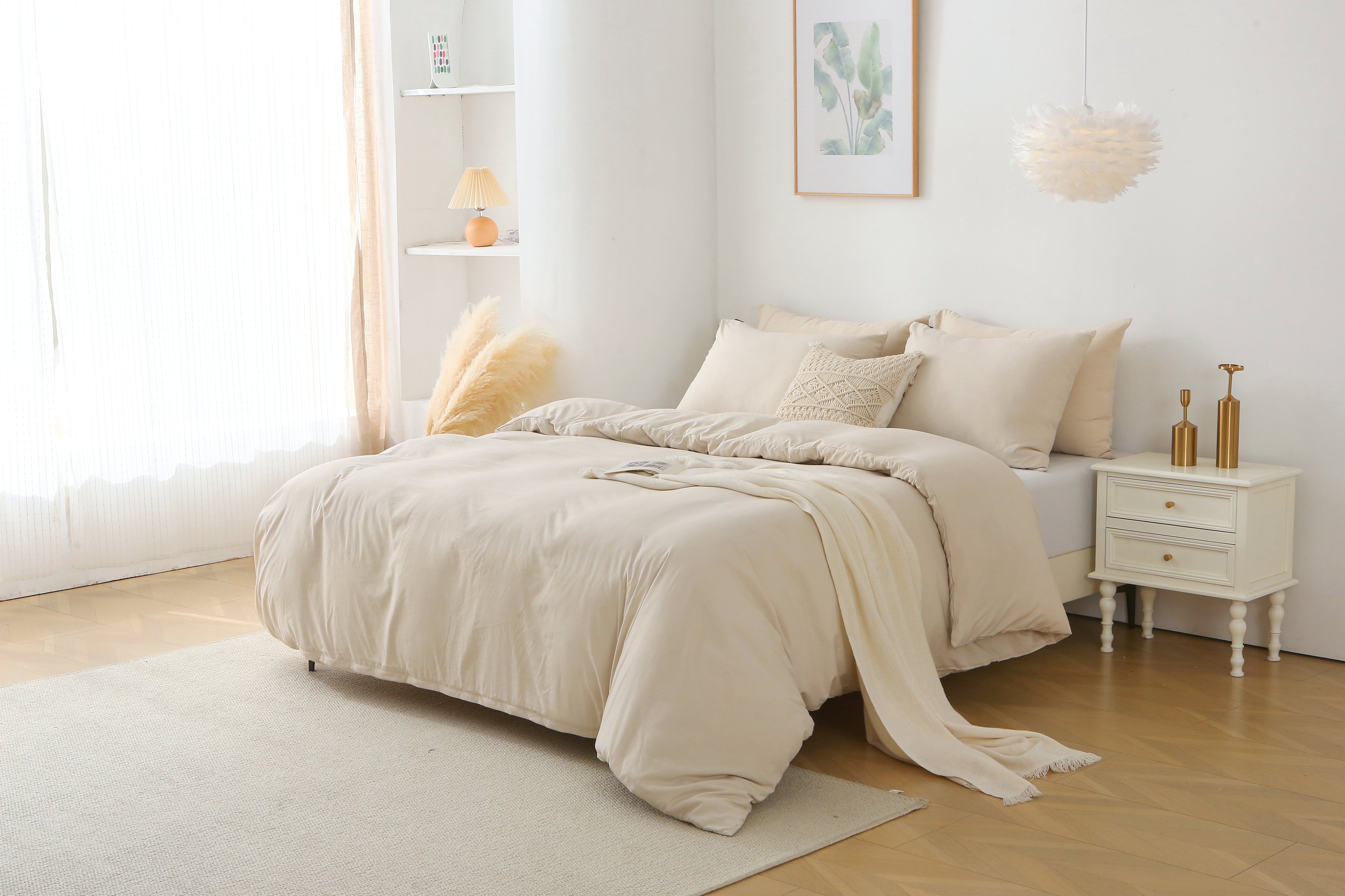 HAOYYE King Duvet Cover Set, 3-Piece Solid Color Bedding Set with 1 Duvet Cover and 2 Pillow Shams, Soft Cozy Warm Flannel Fleece for Luxurious Comfort, Beige, Elegant Home Decor for Bedroom