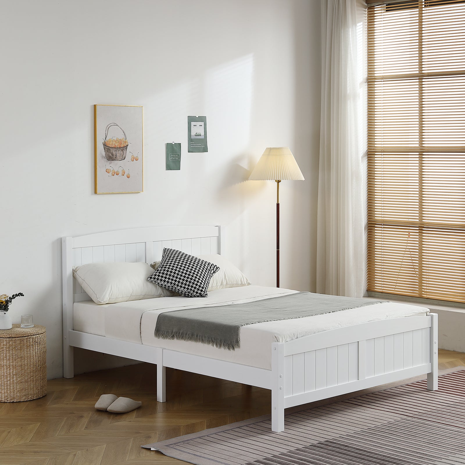 HAOYYE FCH Full Pine Vertical Stripe Wooden Bed with Curved Head and Foot, White, Durable Full Size Bed Frame, Modern Design, Sturdy and Space-Saving for Bedroom