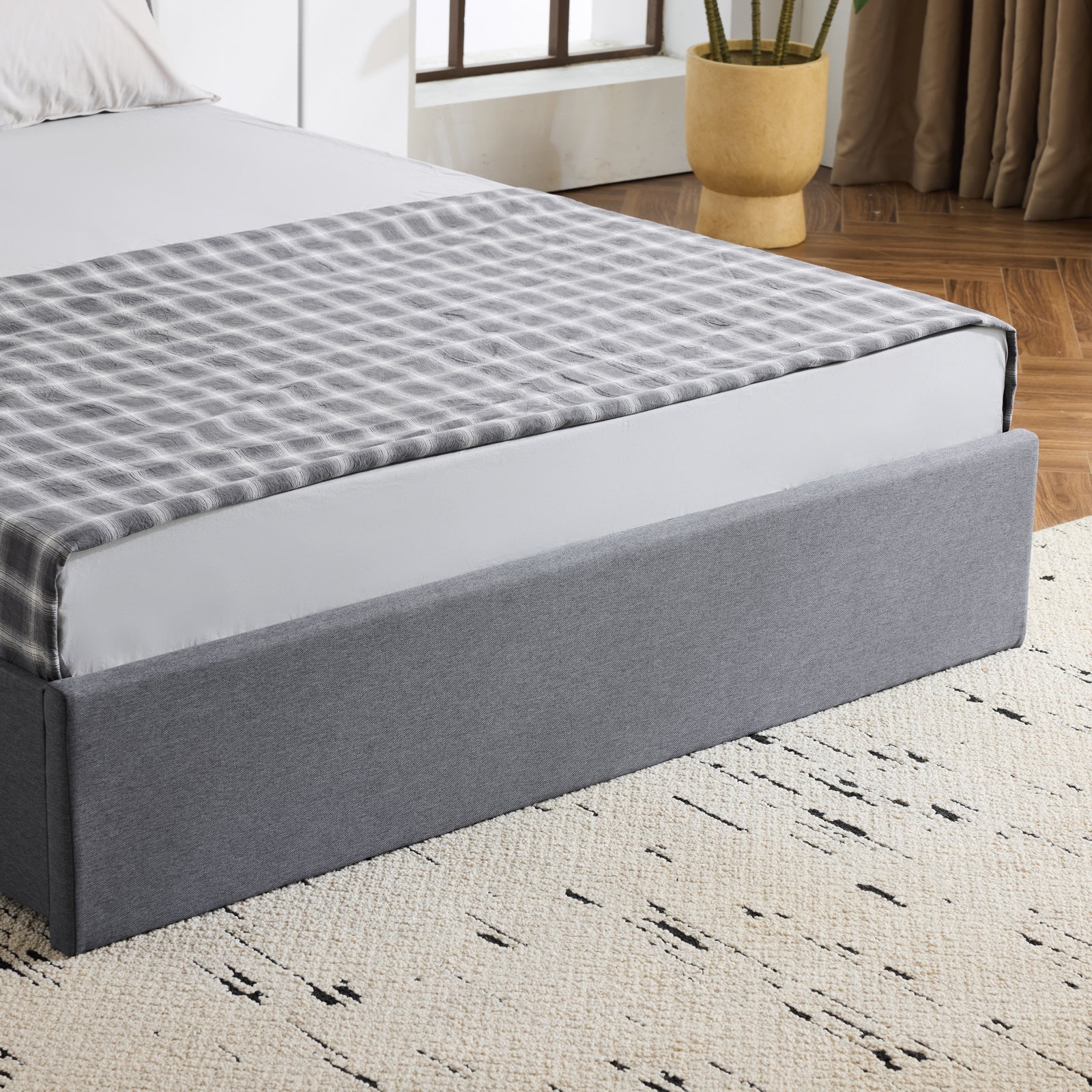 HAOYYE Upholstered Queen Platform Storage Bed Frame with 4 Drawers Wingback Headboard Button Tufted Wooden Slats No Box Spring Needed