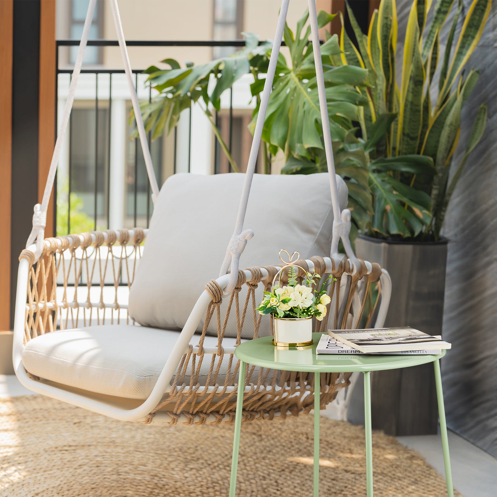 HAOYYE Patio Small Side Table Round Waterproof Metal Coffee Table Weather Resistant Outdoor End Table for Garden Balcony Porch Yard Living Room Durable Rustproof Accent Table for Indoor Outdoor Use Green