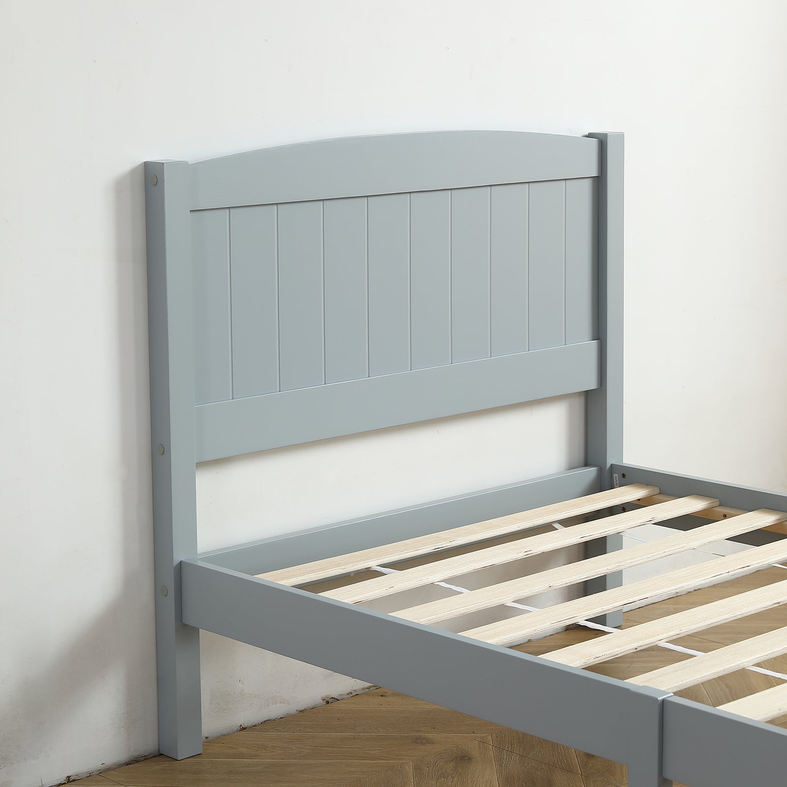 HAOYYE Twin Size Wood Platform Bed Frame with Curved Vertical Panel Headboard and Matching Footboard Sturdy Pine Wood Structure Single Layer Design for Bedroom Apartment Dorm Modern Minimalist Grey Finish Easy Assembly Noise Free Support