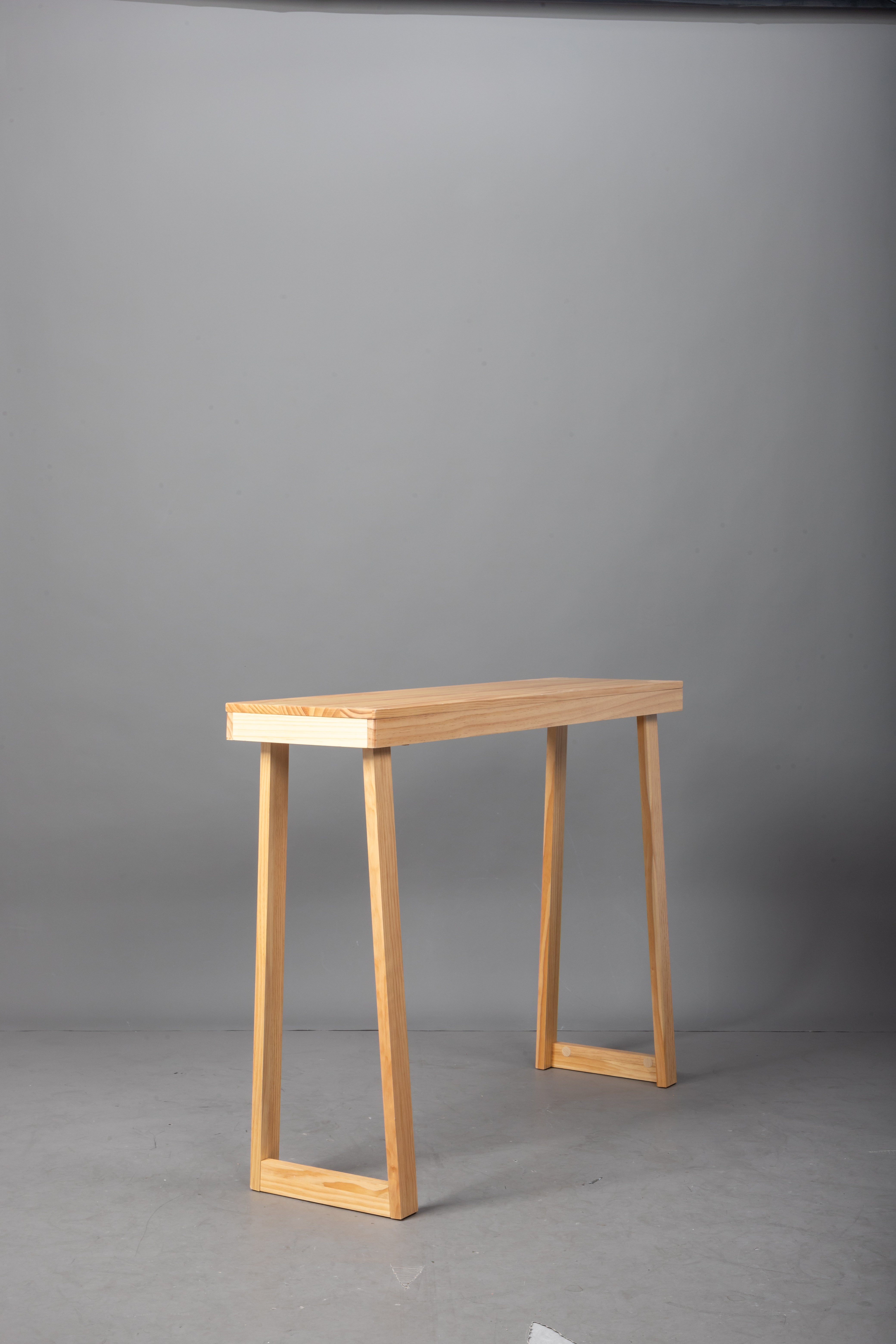 HAOYYE Solid Wood Console Table for Entryway and Living Room, Narrow Sofa Table for Hallway and Behind Couch, Stylish Wood Color Design with Durable Pine Construction, Modern Minimalist Accent Table Perfect for Foyer and Small Spaces