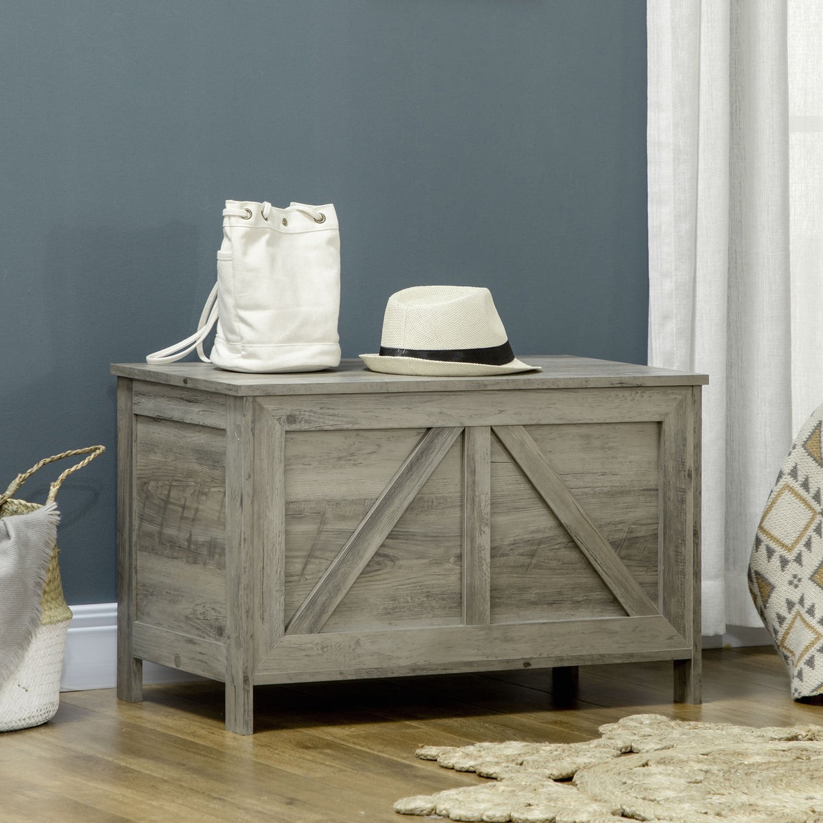 HAOYYE Gray Storage Bench with Flip-Top Lid and Safety Lift Support, Farmhouse Style Wooden Storage Chest for Entryway Bedroom Living Room, Multi-Purpose Organizer Cabinet with Strong Load Capacity and Hidden Compartment