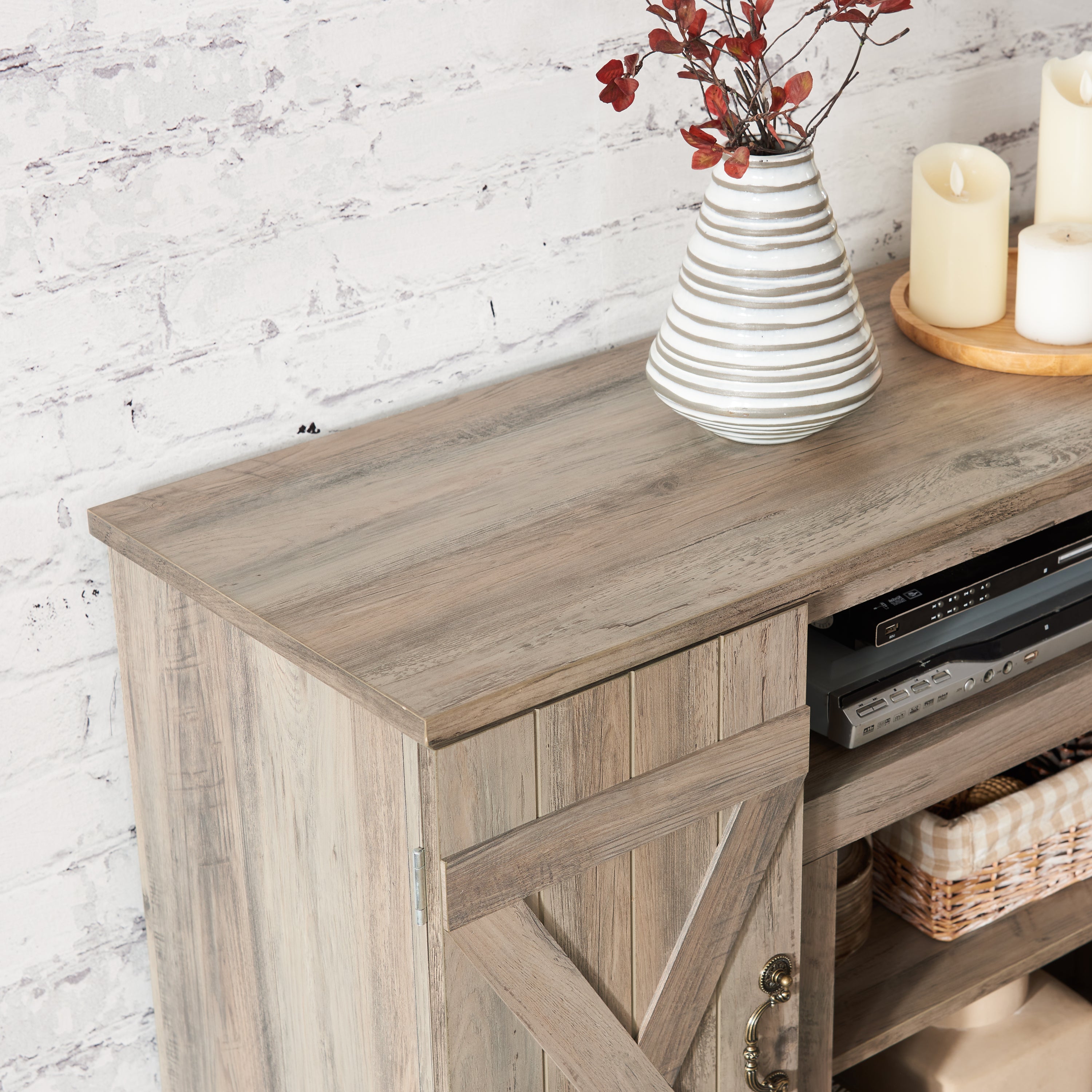 HAOYYE Farmhouse Classic Media TV Stand Antique Entertainment Console for TV up to 50" with Open and Closed Storage Space, Gray Wash, 47"W*15.5"D*30.75"H Sturdy Space-Saving Heavy Duty Modern Design