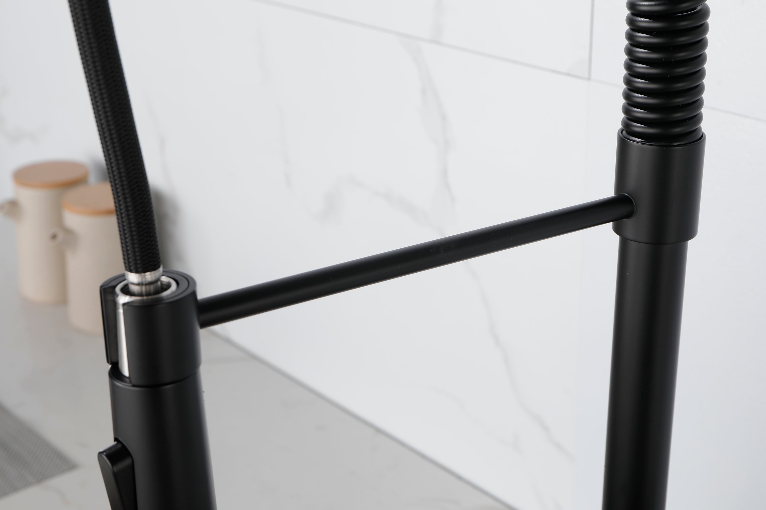 Haoyye Spring Kitchen Faucet with Pull-Out Sprayer, Stainless Steel Single Handle High Arc Sink Faucet with 360° Swivel, Anti-Corrosion Finish, Modern Space-Saving Design, Easy to Install and Clean for Home, Apartment, or Utility Kitchen