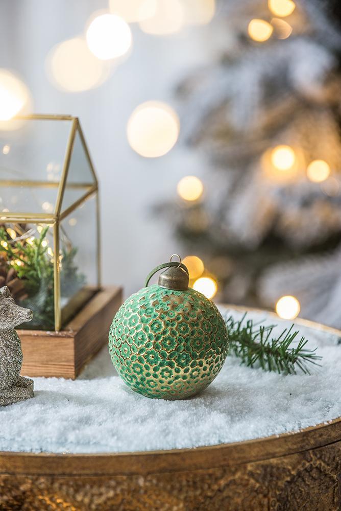 HAOYYE D3" Christmas Ball Ornaments, Glass Decorative Hanging Ball Christmas Tree Ornaments for Holiday Party Decorations, Set of 12 Sturdy Space-Saving Heavy Duty Modern Design Adults Dorm Room