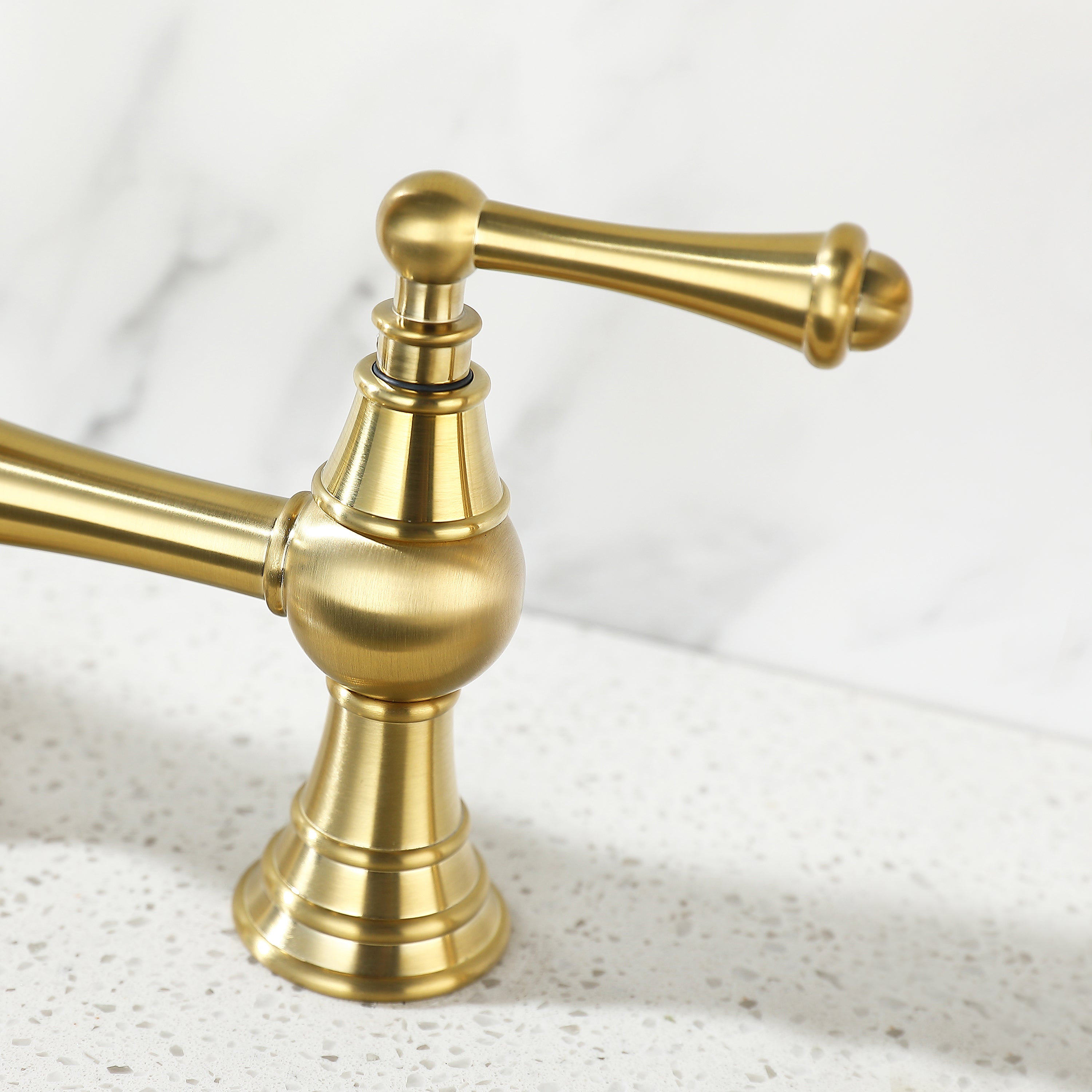 HAOYYE Double Handle Widespread Kitchen Faucet with Traditional Handles Sturdy Space-Saving Heavy Duty Modern Design Adults Dorm Room Easy Assembly Bedroom Furniture