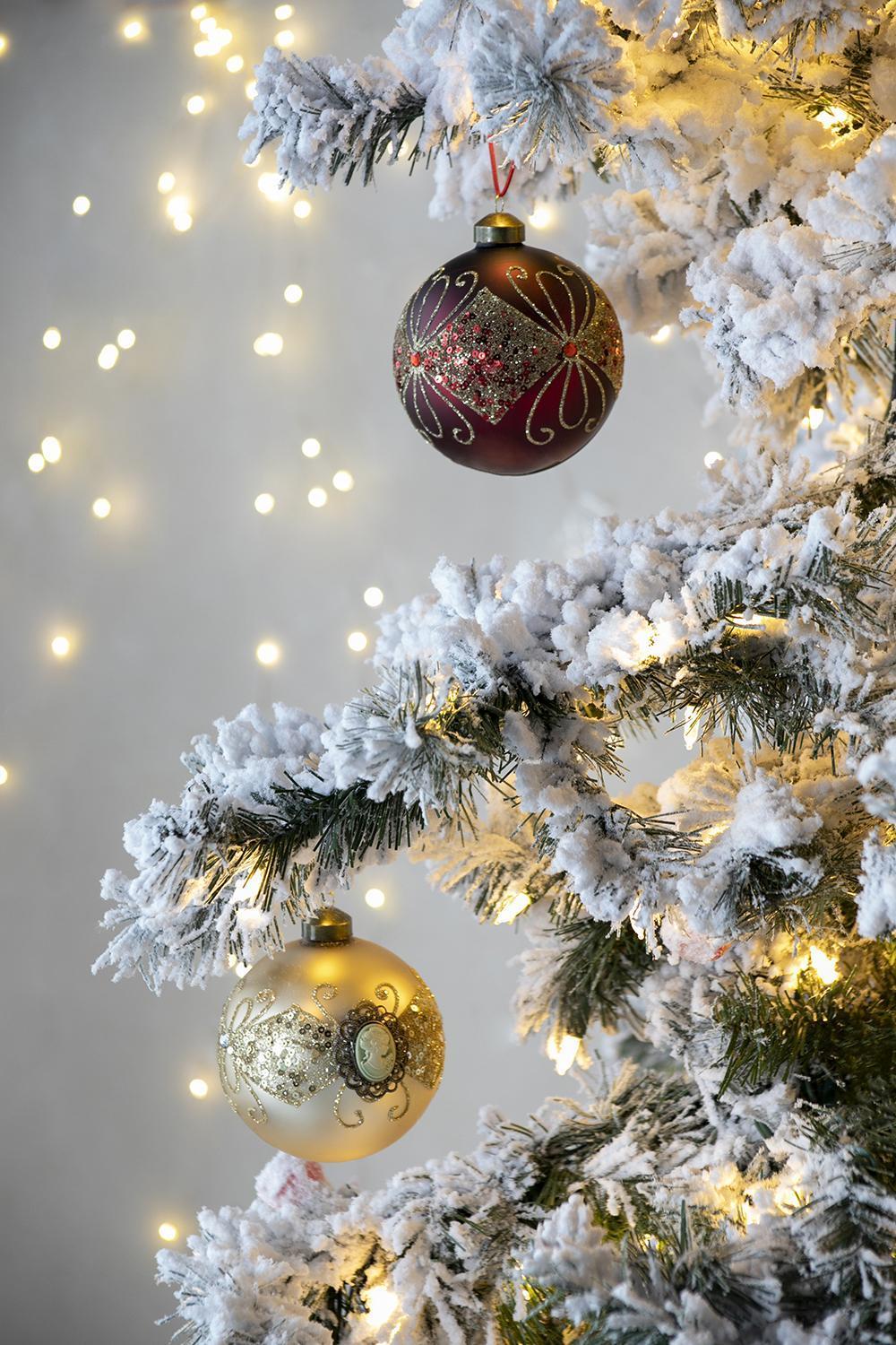 HAOYYE D3.9" Christmas Ball Ornaments, Glass Decorative Hanging Ball Christmas Tree Ornaments for Holiday Party Decorations, Set of 6 Sturdy Space-Saving Heavy Duty Modern Design Adults Dorm Room