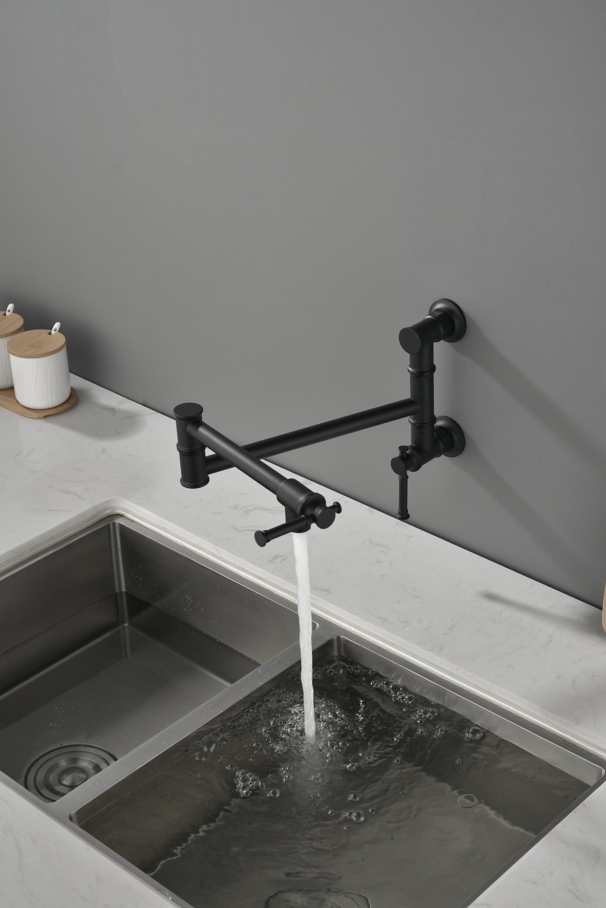 HAOYYE Wall mounted Pot Filler Faucet, Modern Brass Pot Filler Two-Attachment Wall Mount Folding Kitchen Pot Filler Swing Arm Sturdy Space-Saving Heavy Duty Modern Design Adults Dorm Room Easy Assembly