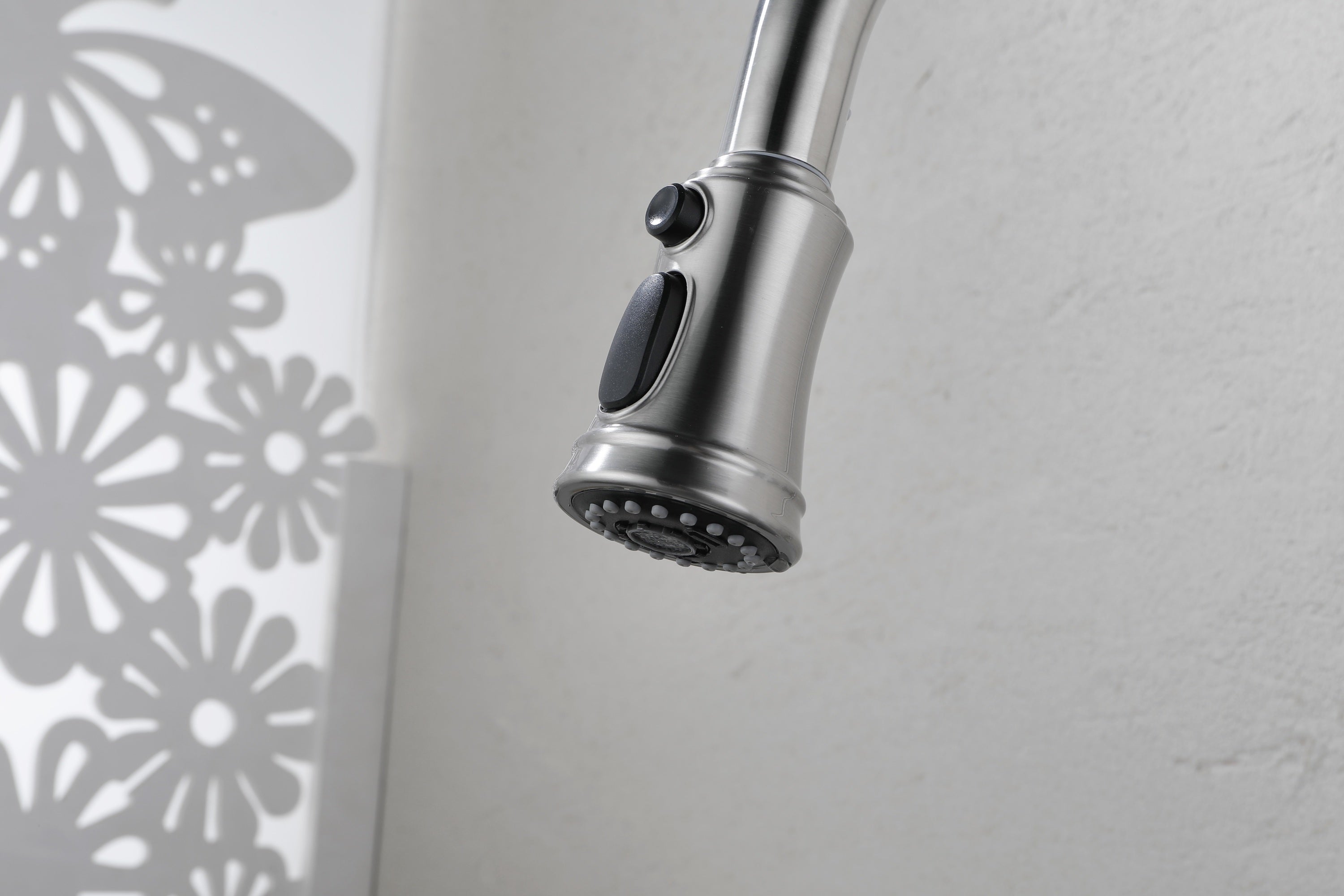 HAOYYE Kitchen Faucet with Pull Out Spraye Sturdy Space-Saving Heavy Duty Modern Design Adults Dorm Room Easy Assembly Bedroom Furniture