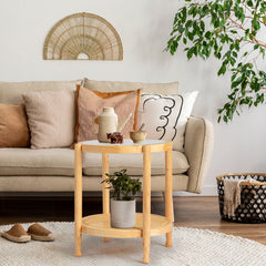 HAOYYE Rattan Coffee Table with Tempered Glass Top, Boho Style Round End Table, Small Space-Saving Side Table for Living Room Balcony Patio, Natural Hand-Woven Rattan Shelf and Sturdy Design