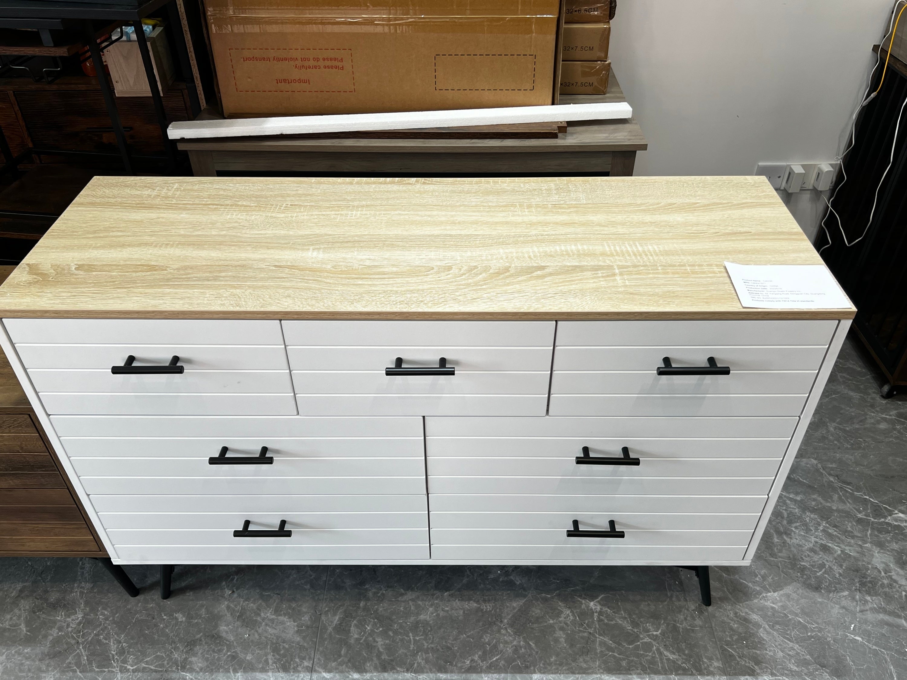 HAOYYE 7-Drawer Dresser for Bedroom with Deep Drawers, Modern White Wood Chest of Drawers, Long Storage Dresser for Closet and Living Room, White & Oak, Sturdy Space-Saving Design, Ideal for Organizing Clothes and Essentials