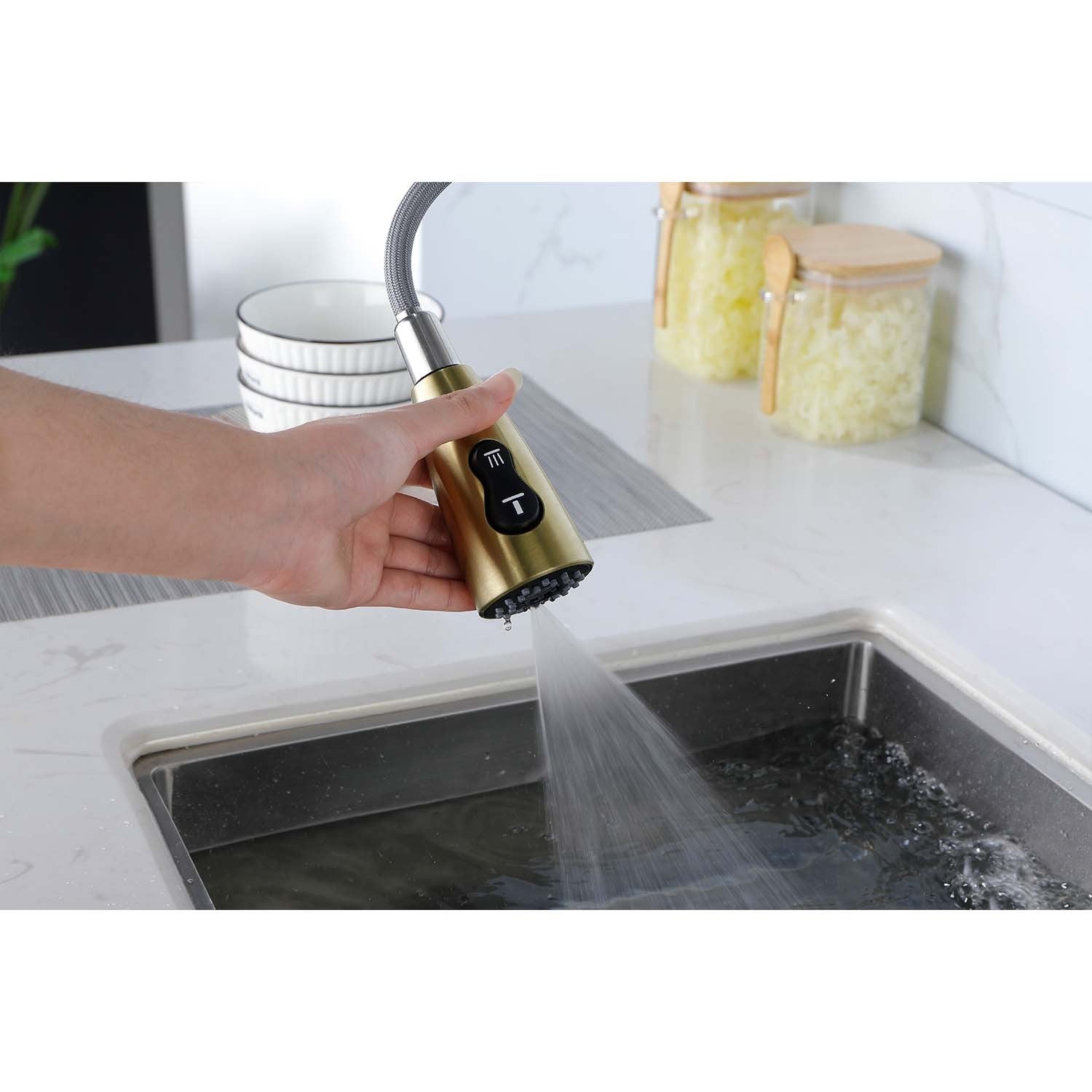 HAOYYE Kitchen Faucet with Pull Down Sprayer Sturdy Space-Saving Heavy Duty Modern Design Adults Dorm Room Easy Assembly Bedroom Furniture