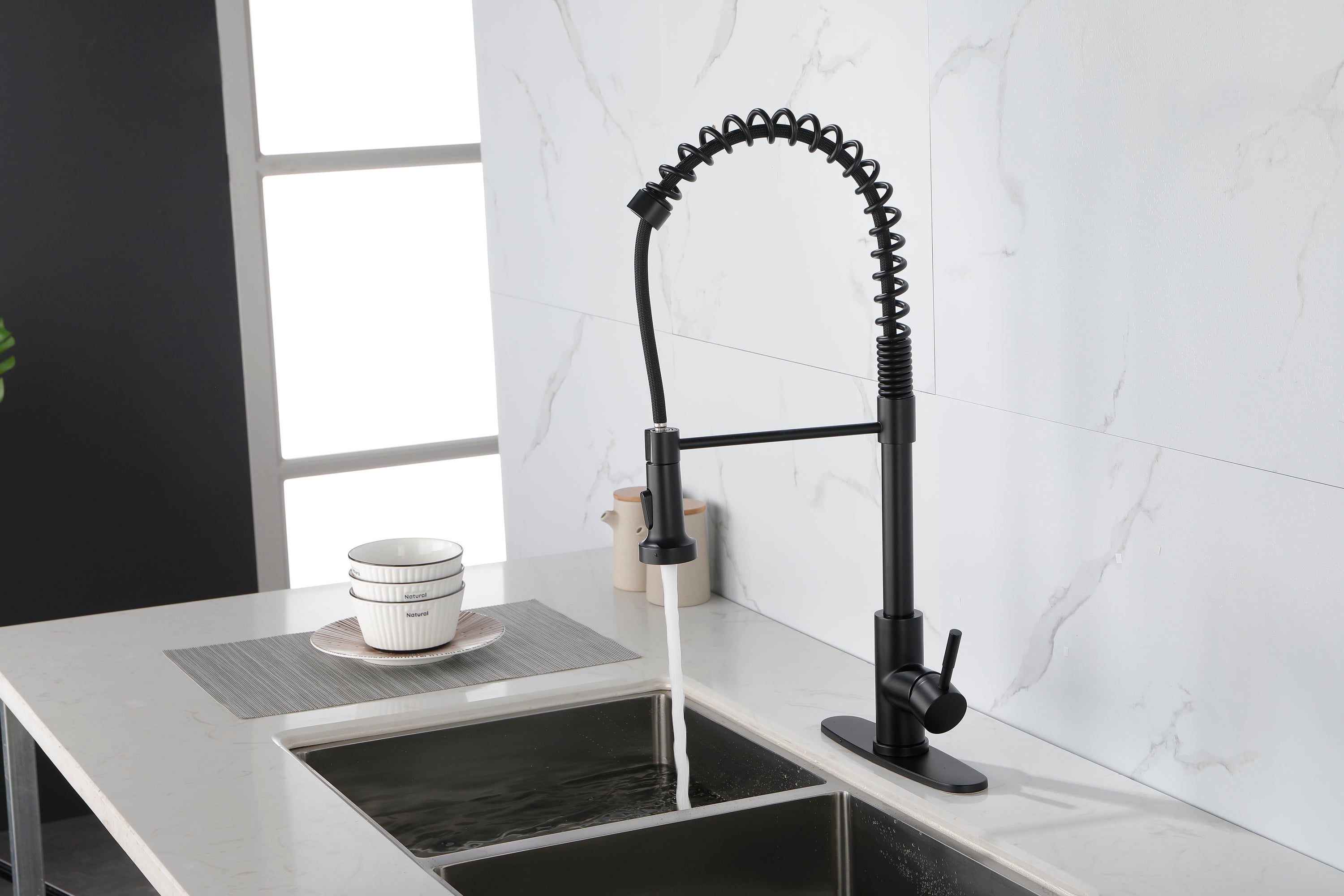 Haoyye Spring Kitchen Faucet with Pull-Out Sprayer, Stainless Steel Single Handle High Arc Sink Faucet with 360° Swivel, Anti-Corrosion Finish, Modern Space-Saving Design, Easy to Install and Clean for Home, Apartment, or Utility Kitchen