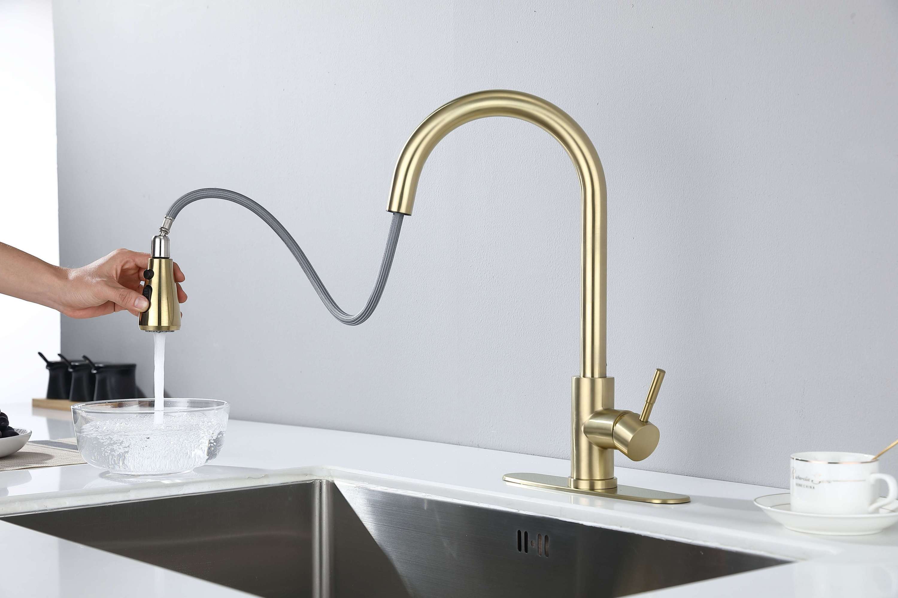 HAOYYE Kitchen Faucet with Pull Out Spraye Sturdy Space-Saving Heavy Duty Modern Design Adults Dorm Room Easy Assembly Bedroom Furniture