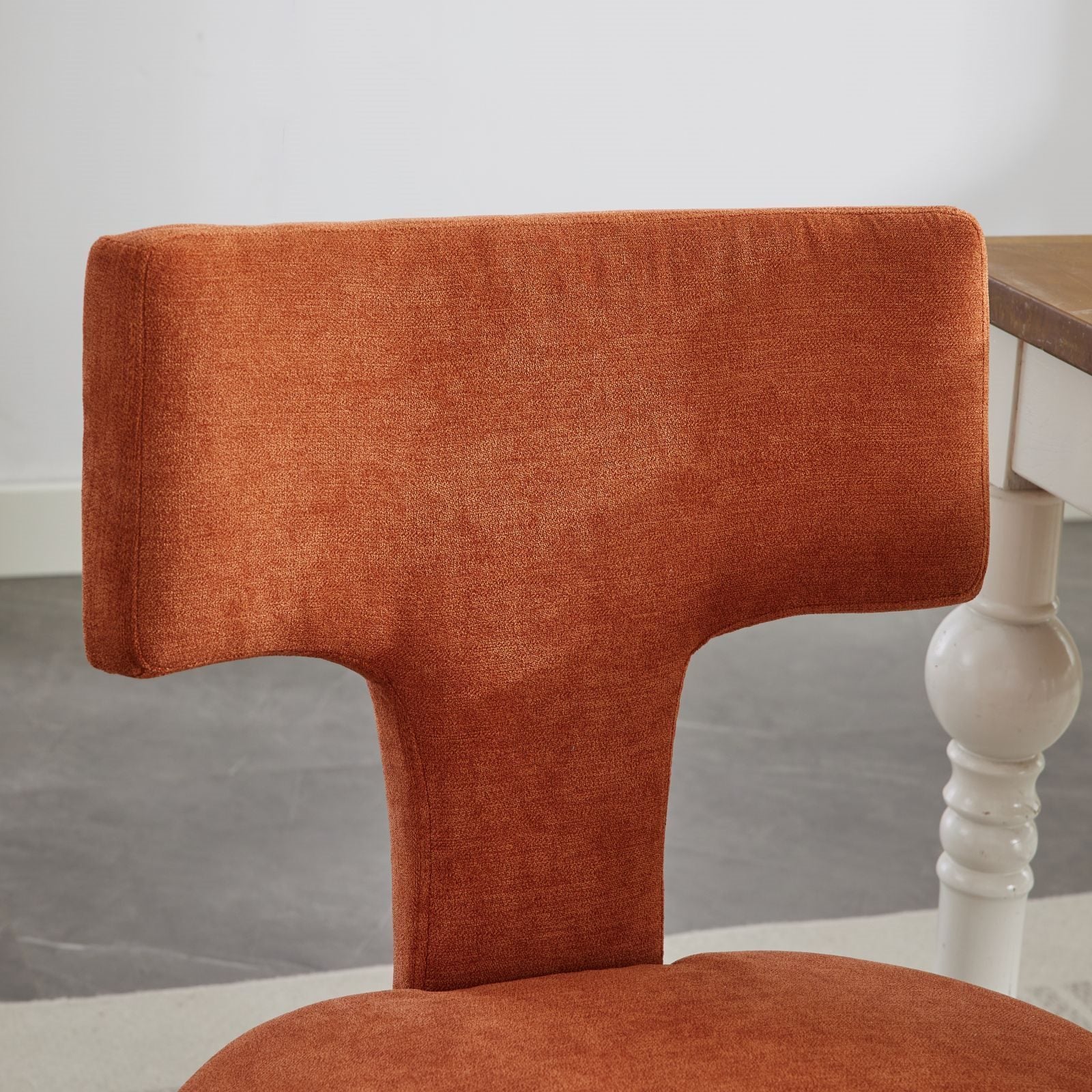 HAOYYE Mid Century Modern Dining Chairs Set of 2, Farmhouse Linen Fabric Upholstered Accent Chair Curved Backrest with Copper Nails around,Kitchen Chairs with Hardwood Frame, Orange Sturdy Space-Saving