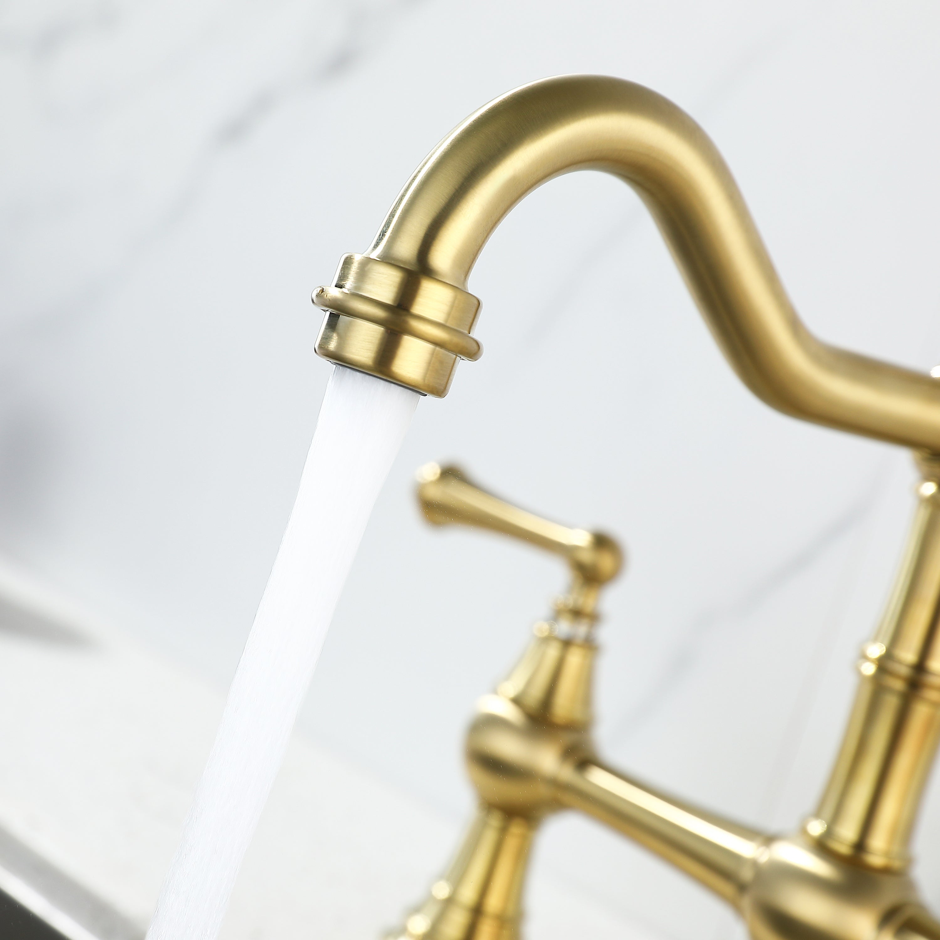 HAOYYE Double Handle Widespread Kitchen Faucet with Traditional Handles Sturdy Space-Saving Heavy Duty Modern Design Adults Dorm Room Easy Assembly Bedroom Furniture