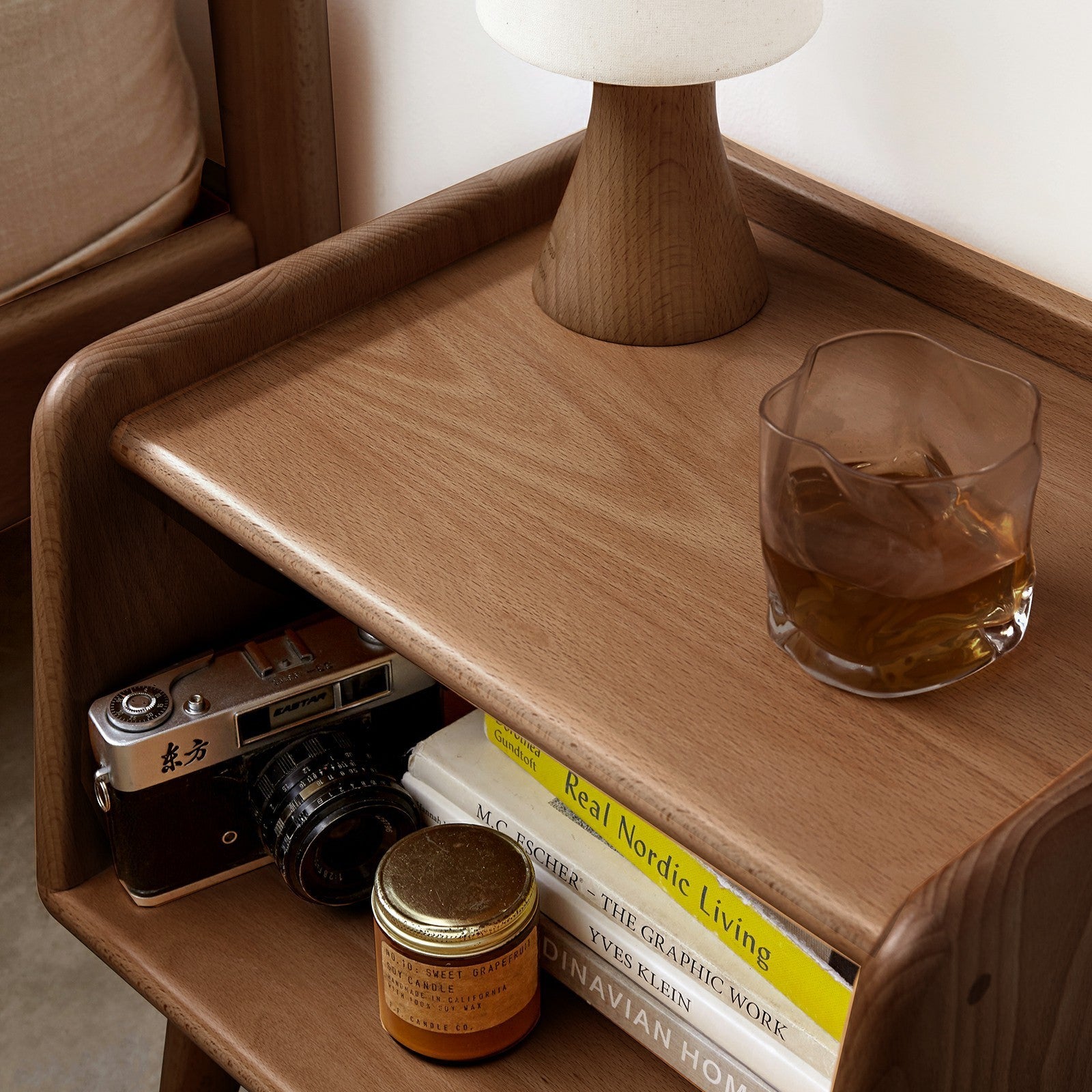HAOYYE Pure Solid Wood Bedside Cabinet Modern Simple Nightstands European Beech Bedside Cabinet Nordic Bedroom Solid Beech Storage Cabinet 0.4m Sturdy Space-Saving Heavy Duty Modern Design Adults