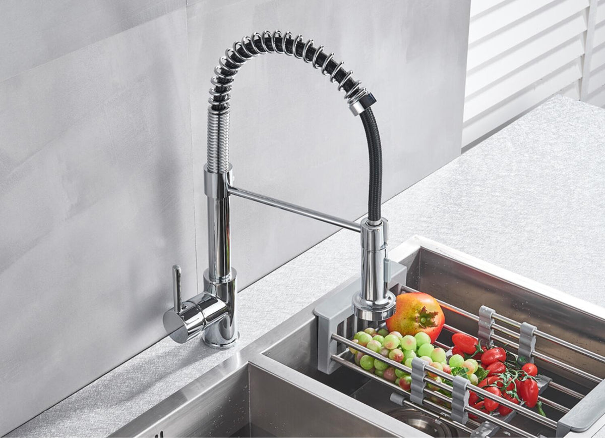 Haoyye Single Handle Kitchen Faucet with Pull Down Sprayer, Chrome Finish High Arc Sink Faucet with 360° Swivel Spout, Dual Function Stream and Spray Modes, Spring Design, Heavy Duty Metal Construction, Easy to Install for Home or Apartment Kitchen