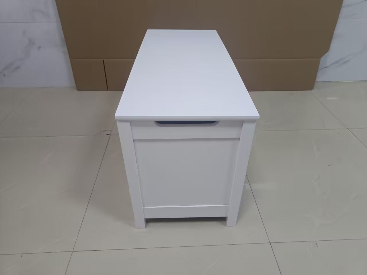 HAOYYE Wooden Toy Box Storage with Safety Hinged Lid, White, Sturdy Space-Saving Design, Easy Assembly, Durable and Stylish Home Furniture