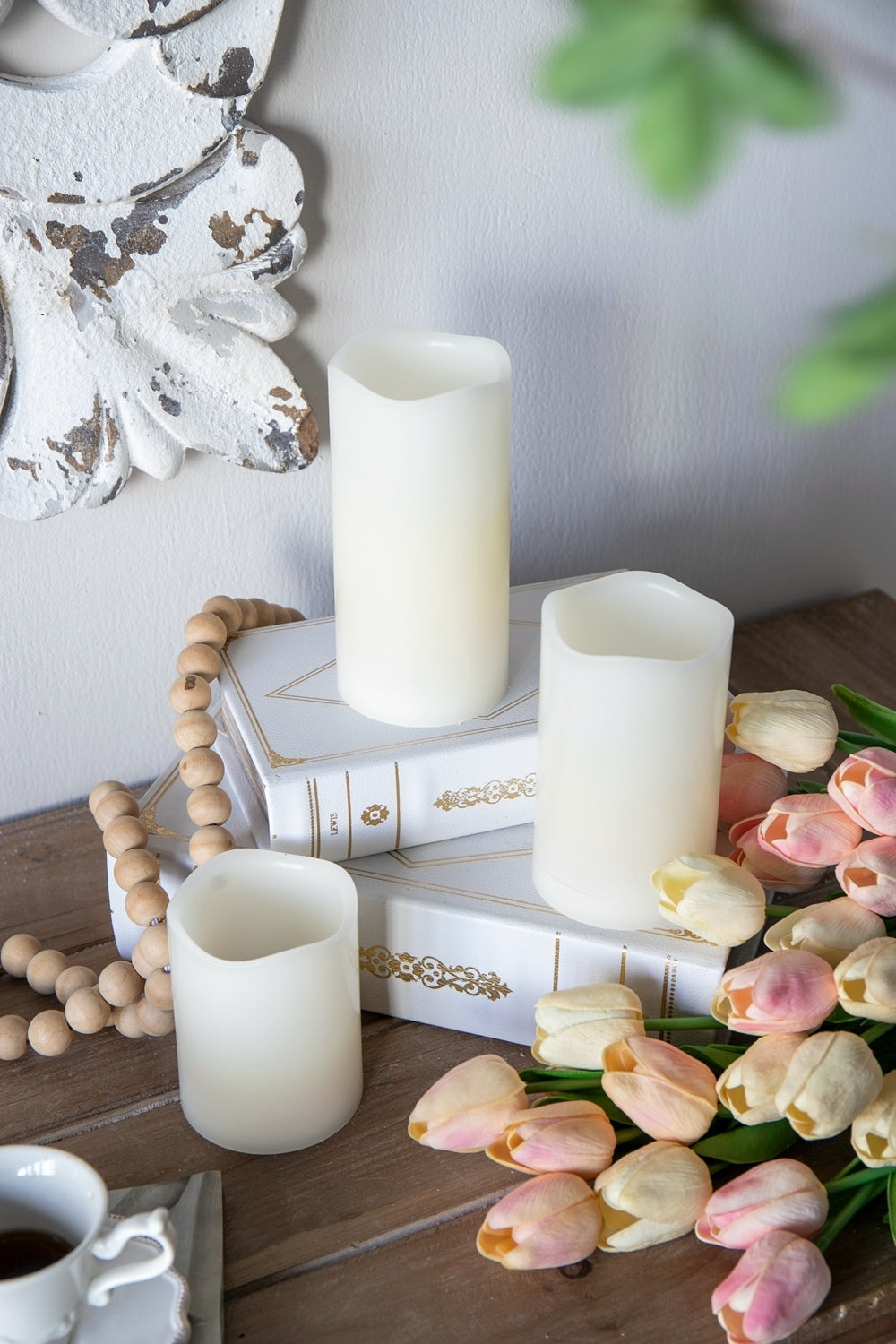 HAOYYE Set of 3 Ivory LED Candles with Remote Timer, L:D3X6" M:D3X5" S:D3X4" Sturdy Space-Saving Heavy Duty Modern Design Adults Dorm Room Easy Assembly Bedroom Furniture