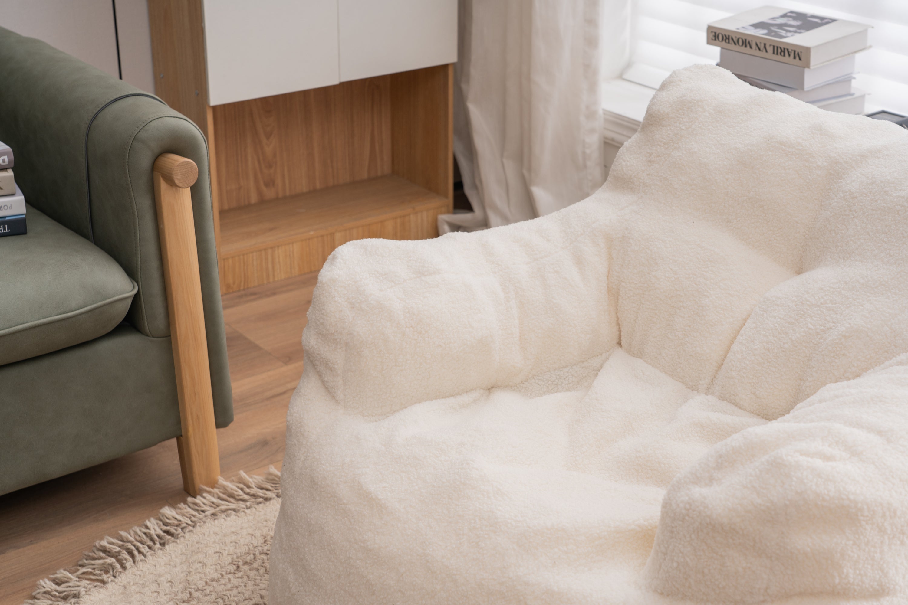 Haoyye Ivory Teddy Fabric Bean Bag Chair, Soft Tufted Foam Lounge Chair with Ergonomic Backrest, No Assembly Needed, Modern Floor Seating for Living Room, Bedroom or Lounge Area, Stylish Space-Saving Comfortable Accent Furniture