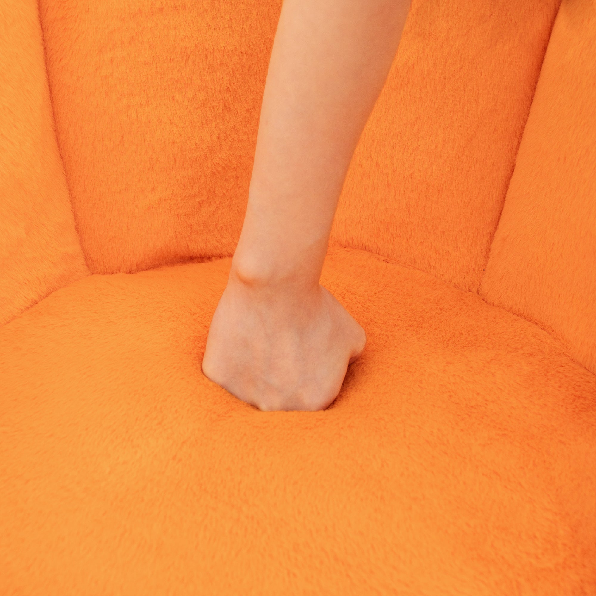 HAOYYE Giant Bean Bag Chair Pumpkin Orange Color, Oversized Bean Bag Couch for Adults and Kids, Faux Fur Shell-Shaped Large Bean Bag Chair with Filler, Stuffed Big Accent Sofa Chair Floor Sofa for Gaming, Reading.