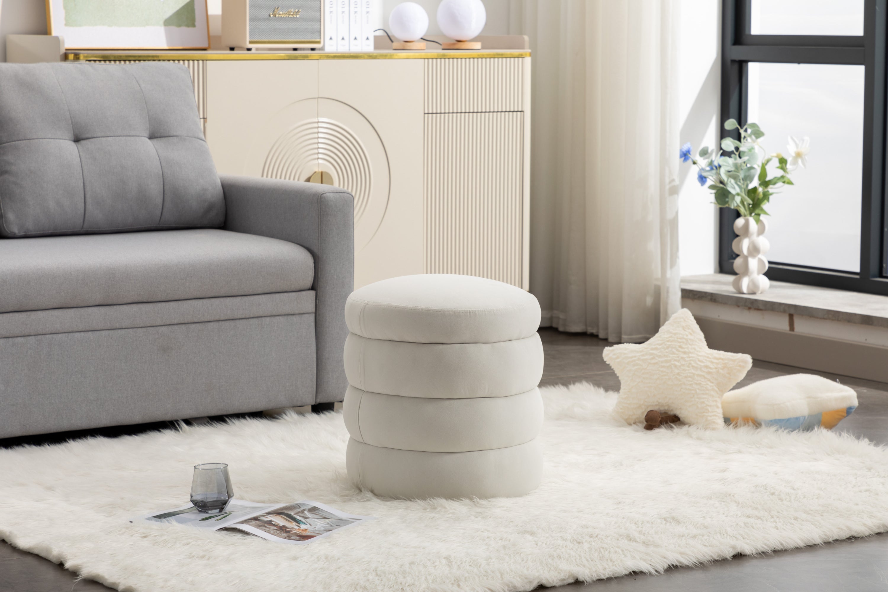 Haoyye Velvet Round Ottoman Footrest Stool, Soft Foam Padded Upholstered Footstool with Wooden Frame, Modern Space-Saving Accent Ottoman for Living Room, Bedroom, or Entryway, No Assembly Needed, Comfortable and Versatile Home Furniture