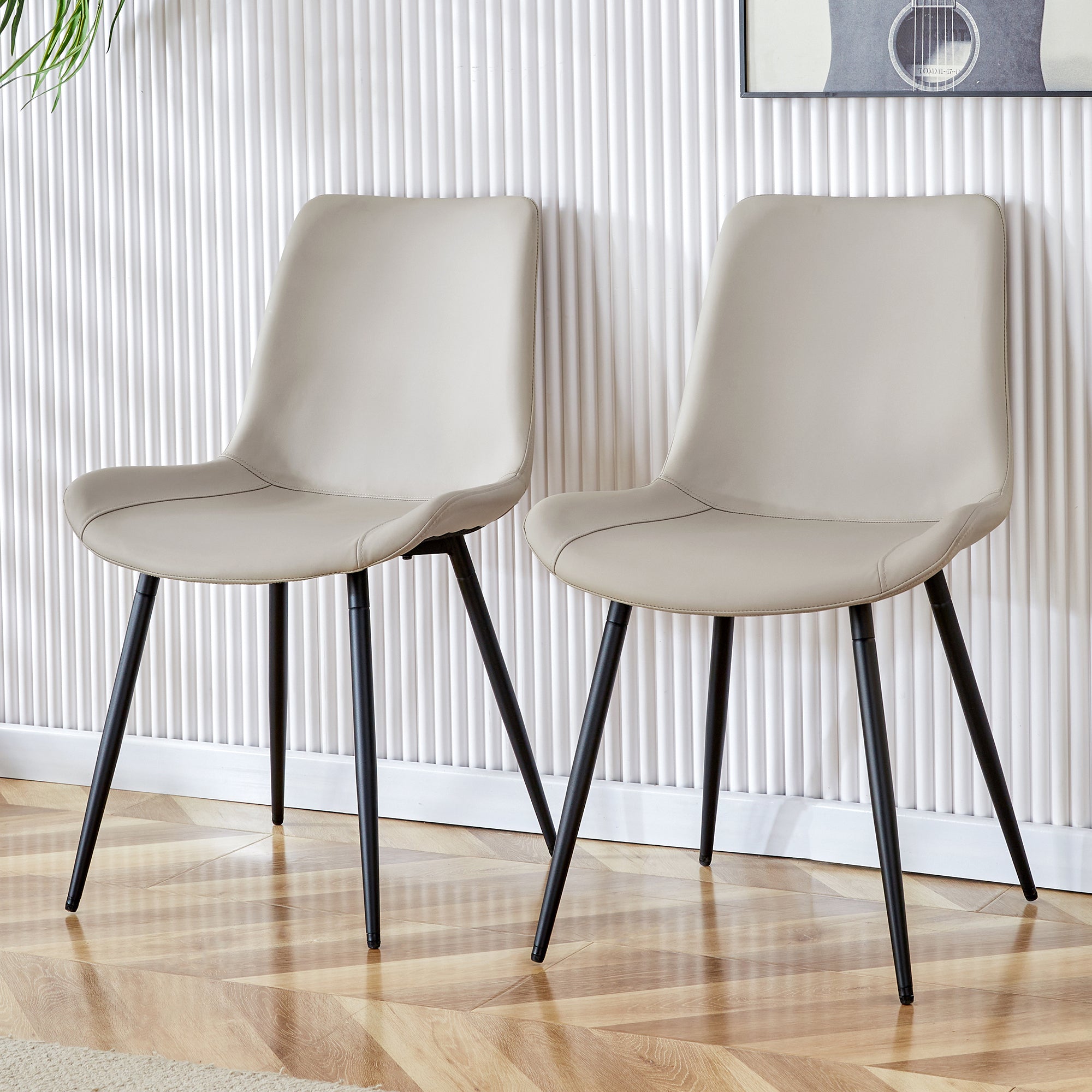 HAOYYE Light Gray Faux Leather Dining Chair, Cushioned Backrest, Black Metal Legs, Widened Seat Design, Comfortable and Stylish, Perfect for Restaurants, Kitchens, Bedrooms, and Offices (Set of 4)