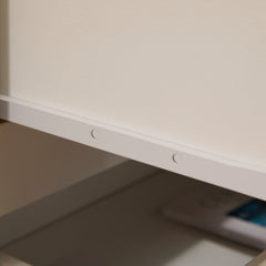 HAOYYE White Modern 3-Layer 7-Drawer Chest of Drawers, P2 Particleboard Construction, Spacious and Durable Storage Solution for Home, Office, Bedroom, or Studio, Sleek Minimalist Design, Easy Assembly, Space-Saving Furniture