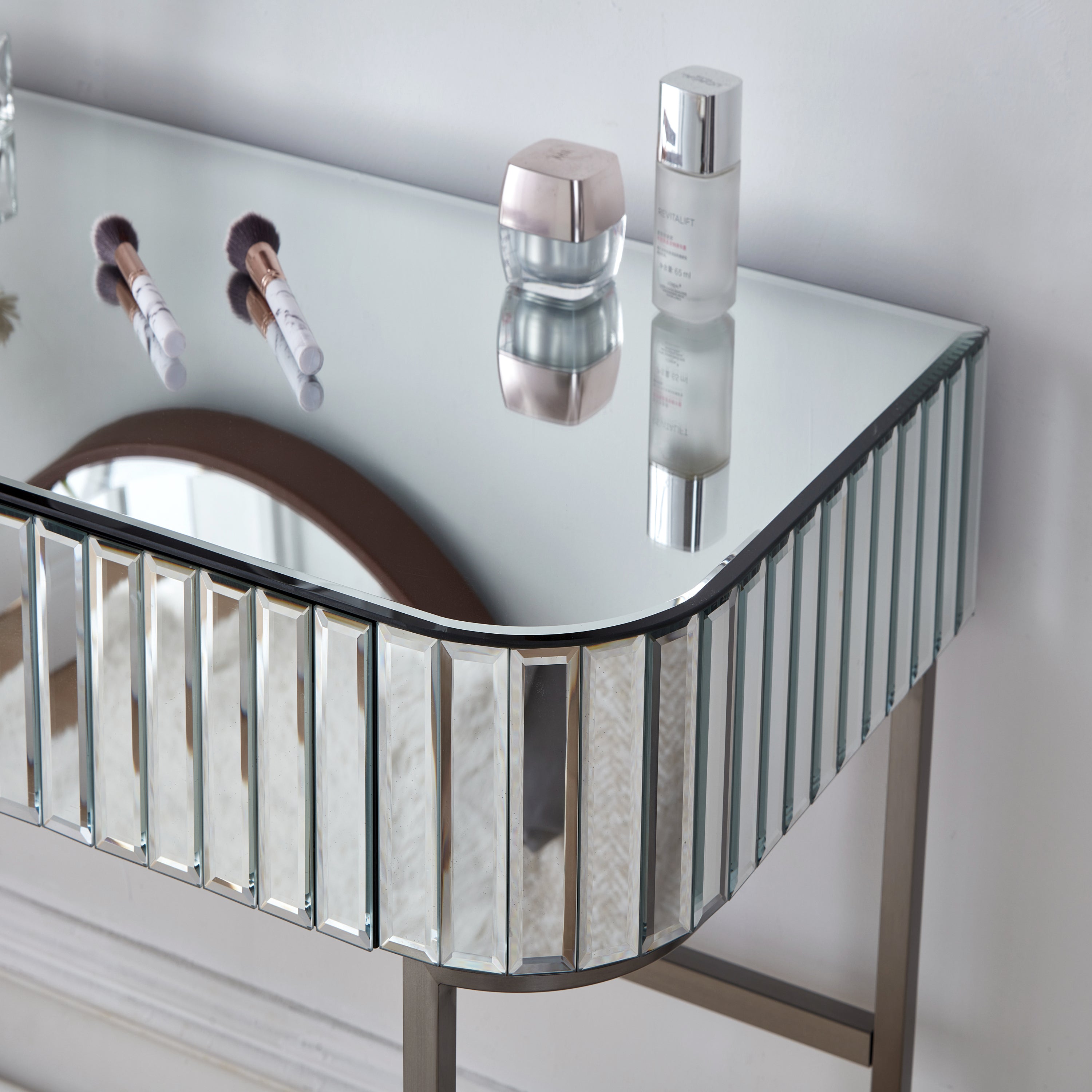 HAOYYE 39" Mirrored Makeup Vanity Table with Stainless Steel Base, Mirrored Console Dressing Table with 2 Drawers,Versatile Desk for Bedroom and Office, Silver