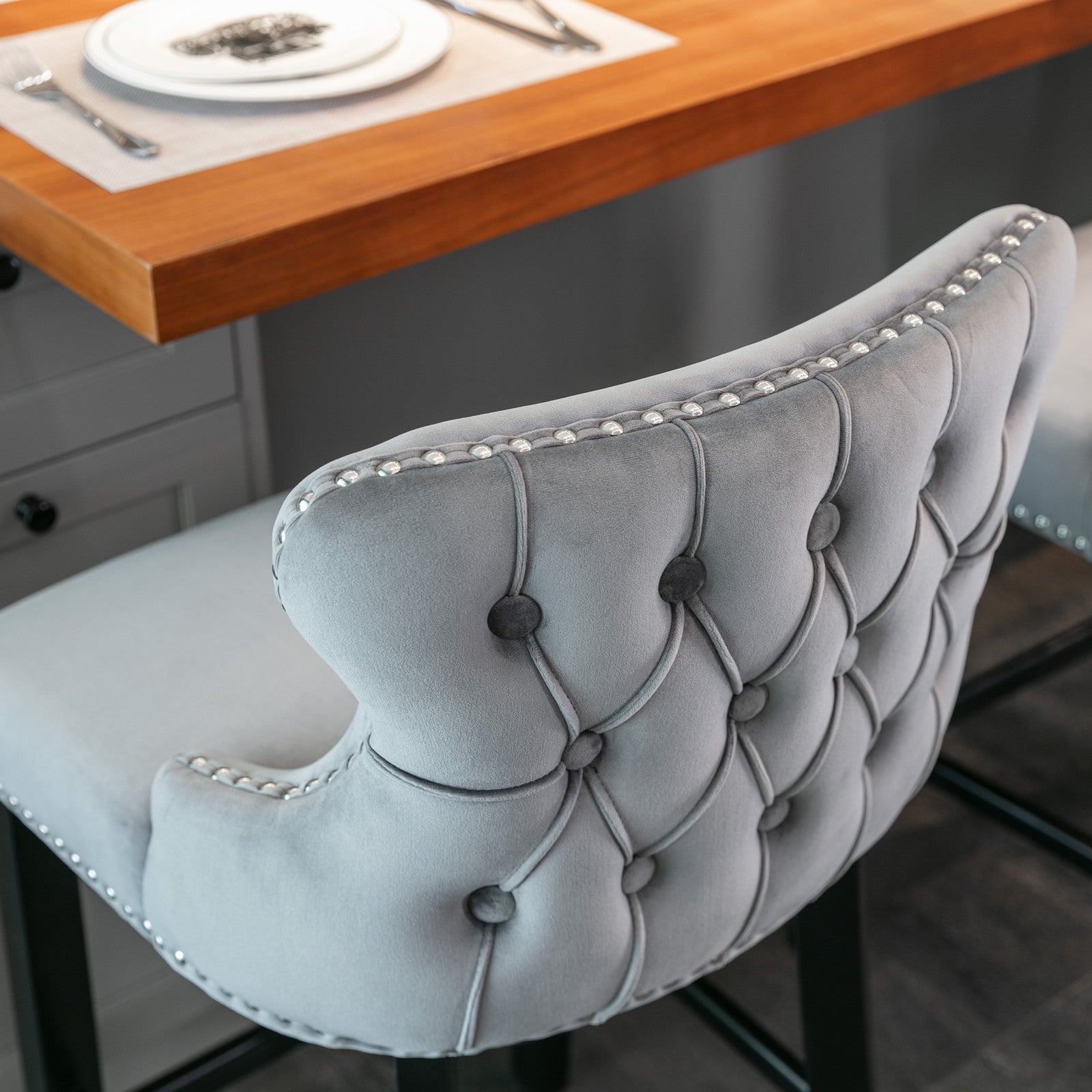 HAOYYE Contemporary Velvet Upholstered Wing-Back Barstools with Button Tufted Decoration and Wooden Legs, and Chrome Nailhead Trim, Leisure Style Bar Chairs,Bar stools, Set of 2 (Gray),SW1824GY